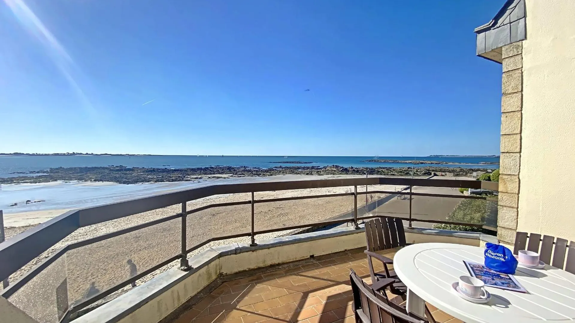Larmor-Plage T4 Spacieux Avec Terrasse, Ascenseur Et Parking Face A La Mer - Fr-1-349-124 Apartment